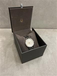 Bulova 96L237 Lady watch in box Brand New Buya